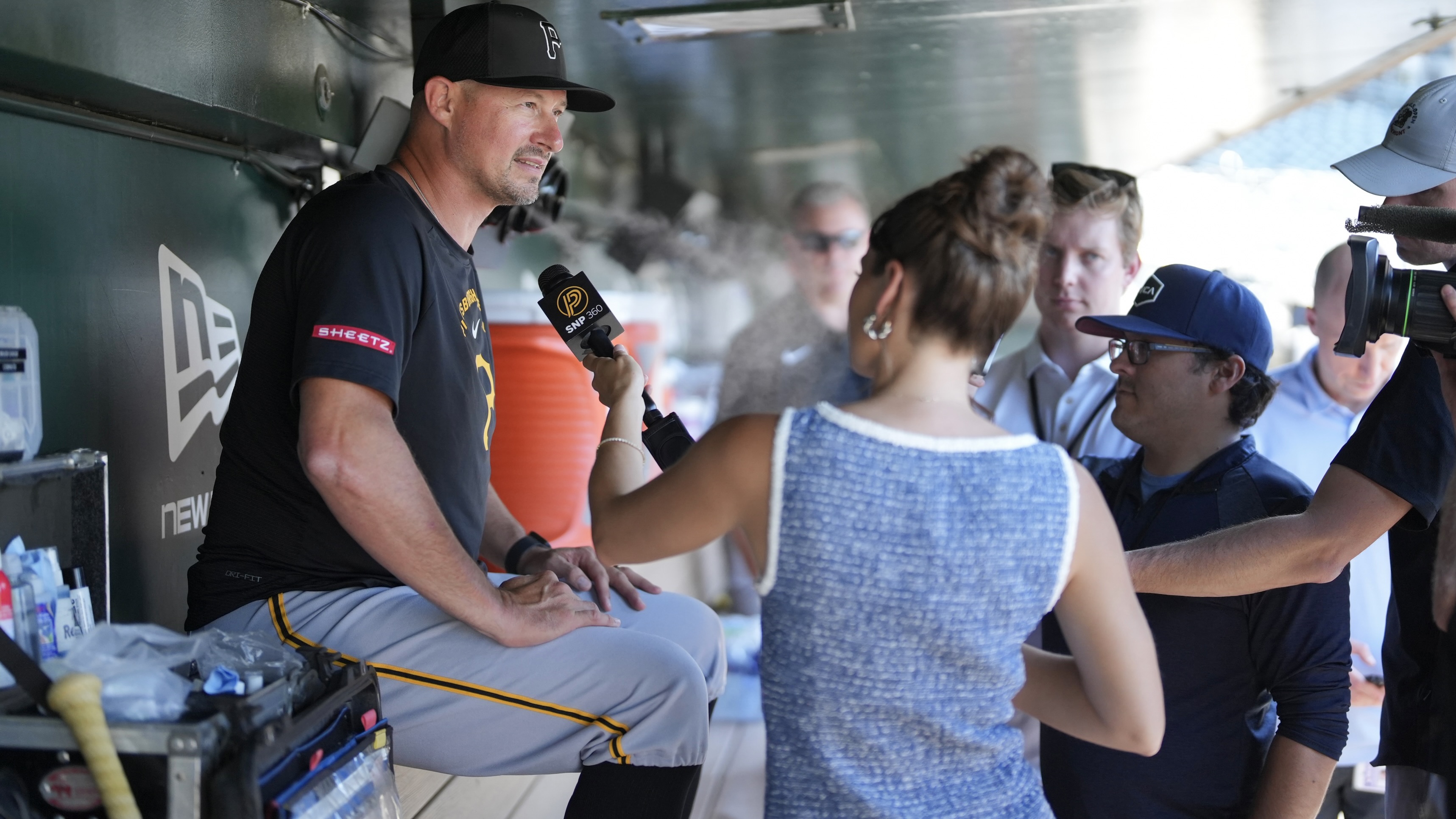 Don Kelly speaks with reporters before the game Tuesday in Sacramento, Calif.