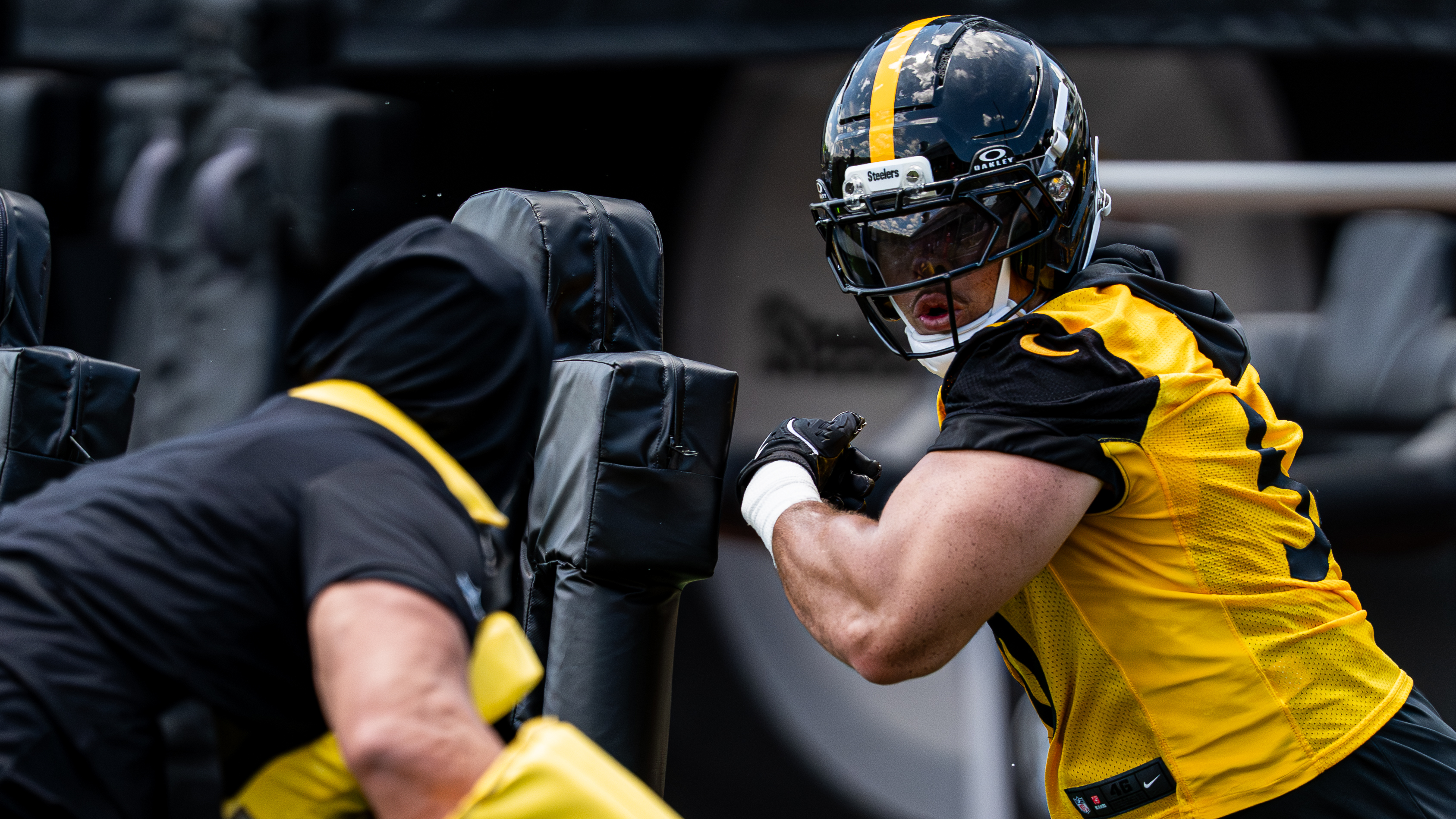 Alex Highsmith goes through a drill Tuesday on the South Side.