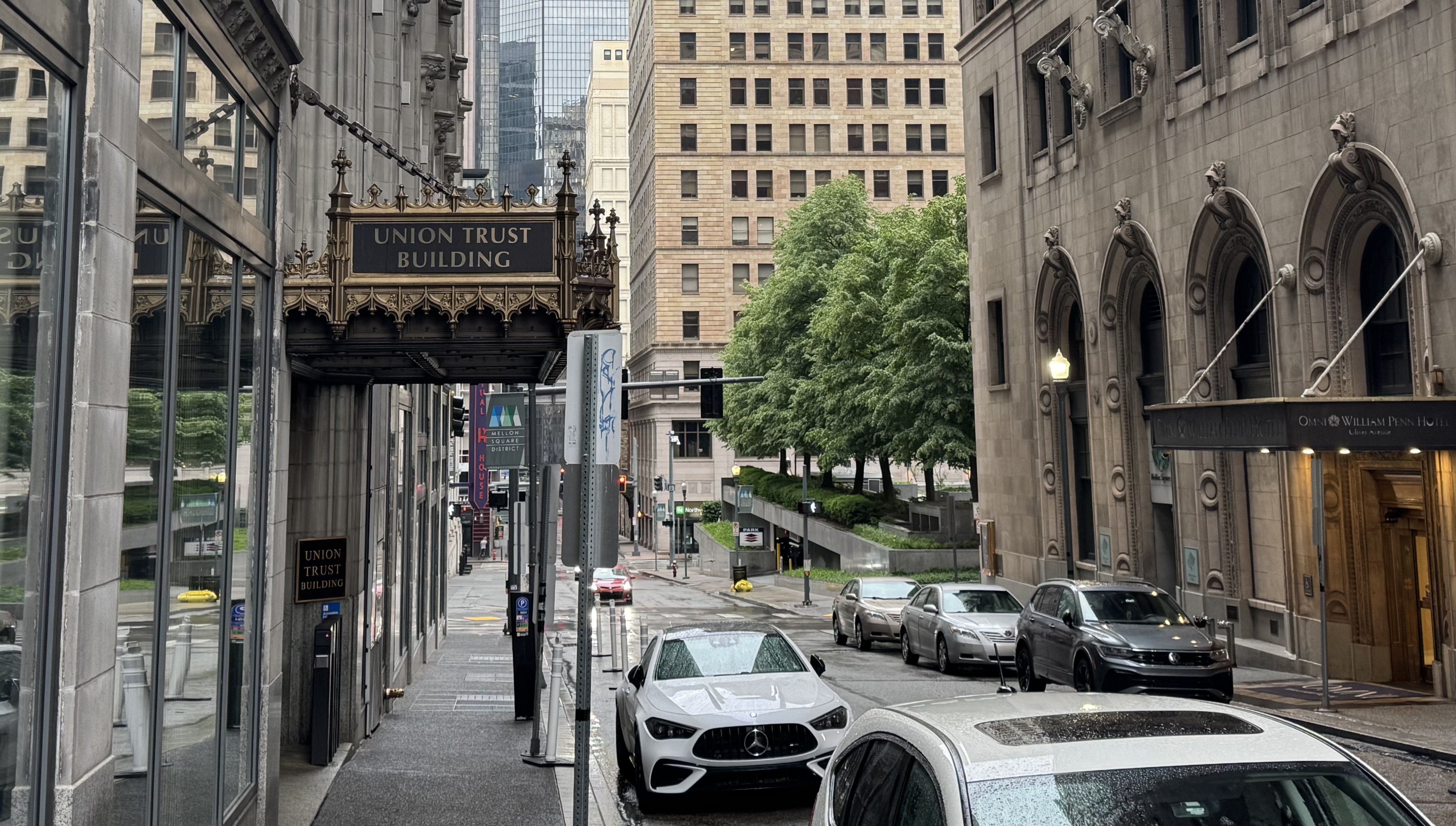 Oliver Avenue, toward the Square.