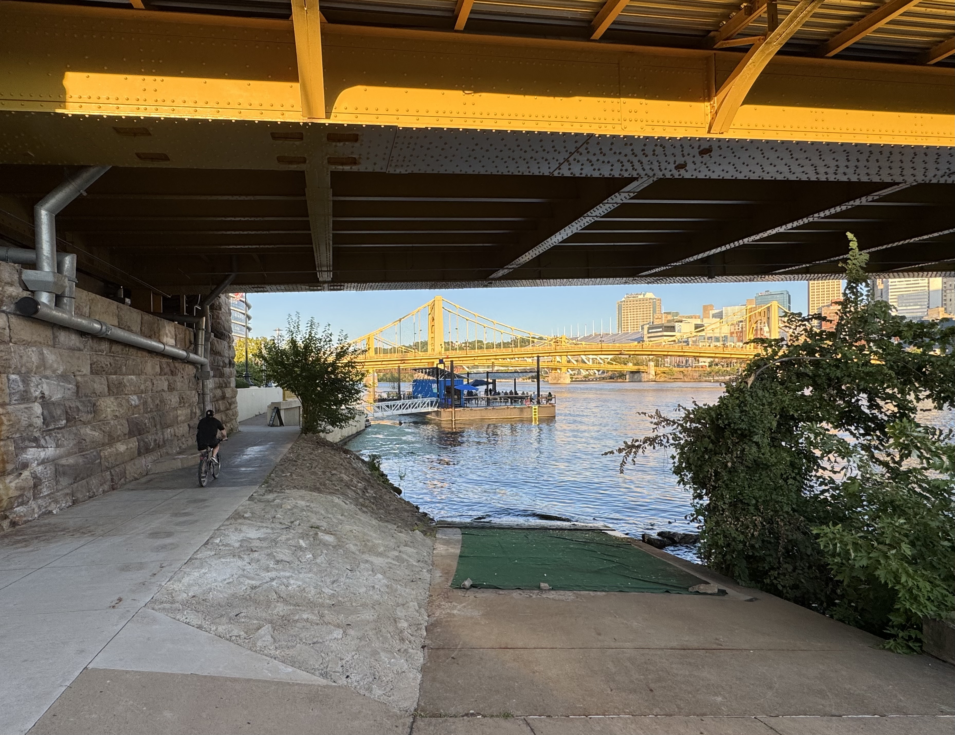 The kayak/canoe rental launch area under the North Shore end of the bridge.