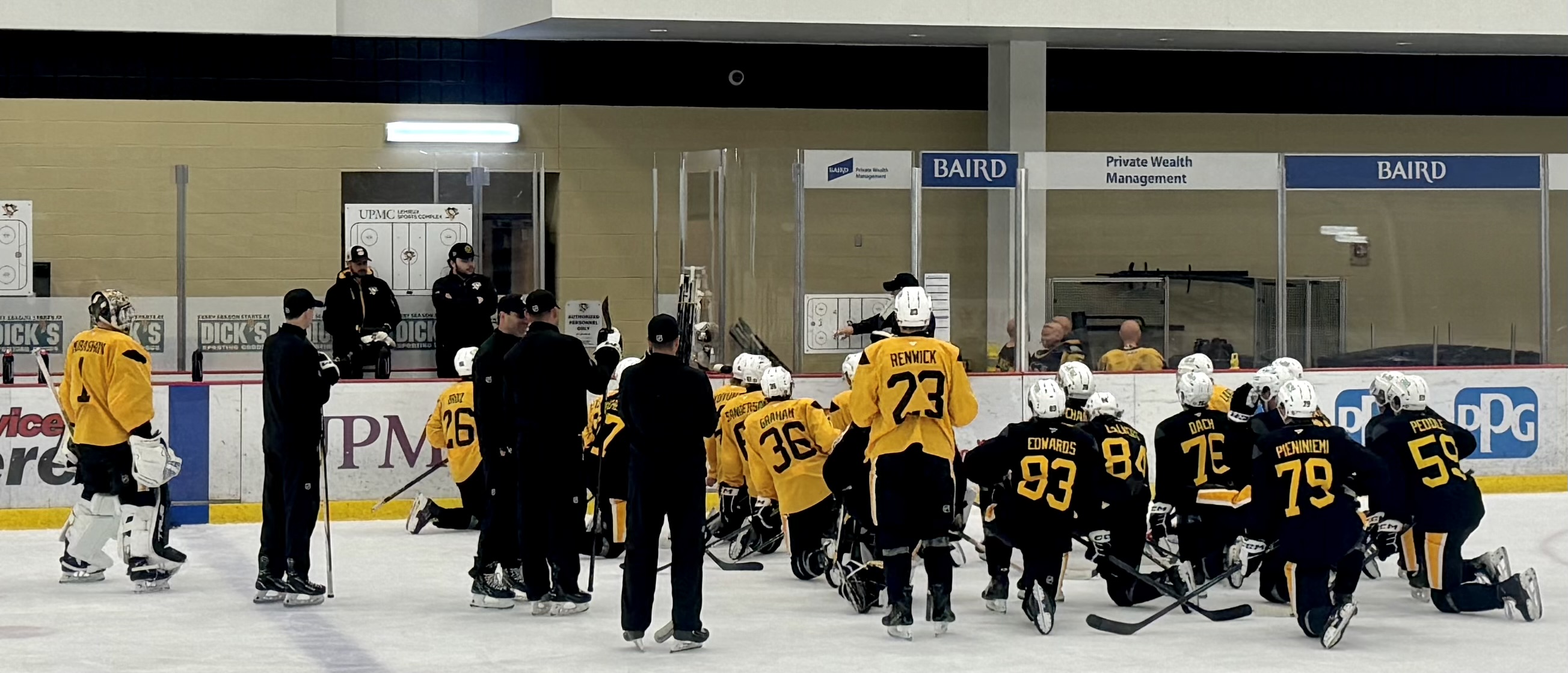 Kirk MacDonald gathers the players for a dry-erase board session Thursday in Cranberry, Pa.