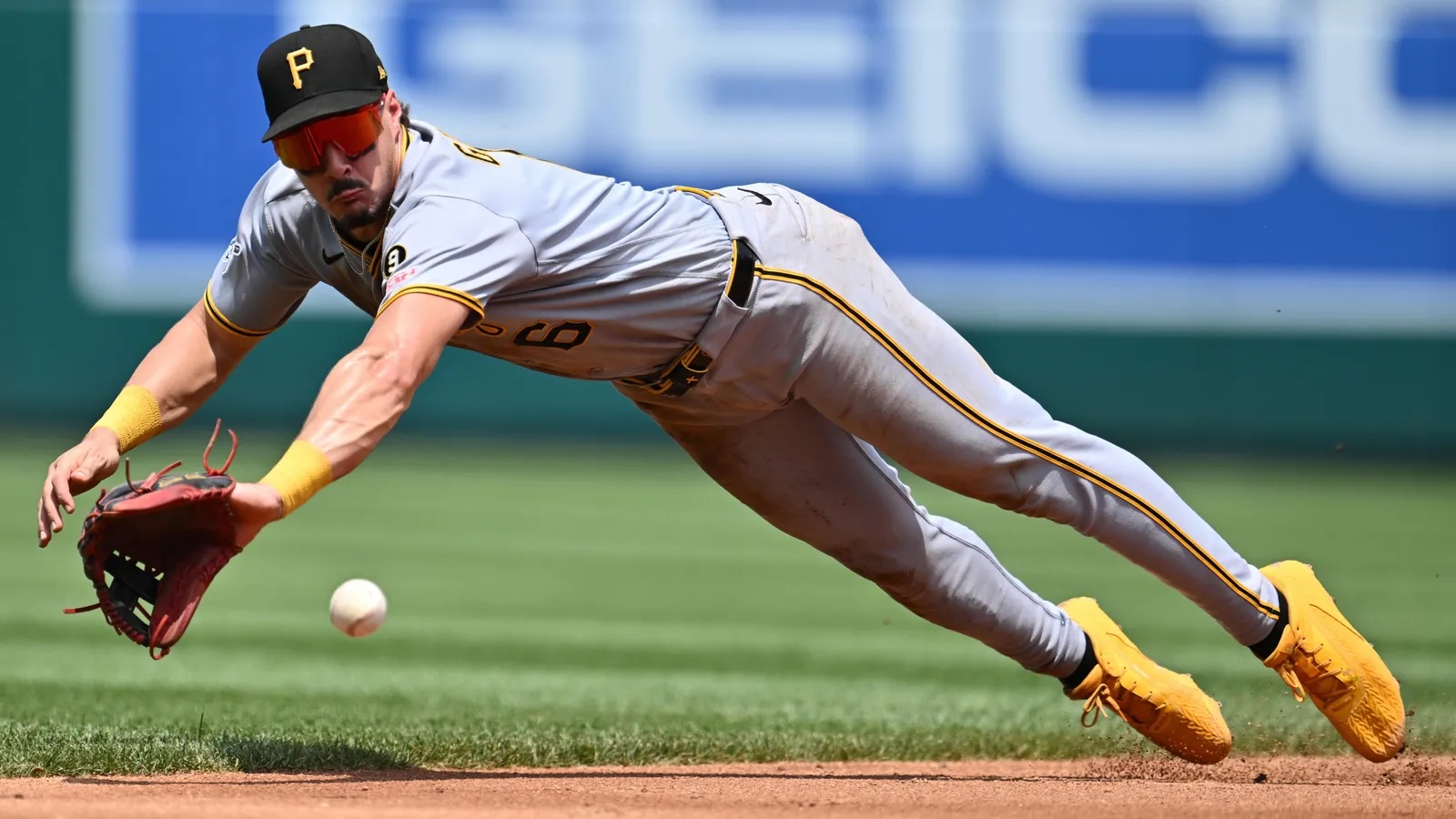 Konnor Griffin dives for a ball hit of the bat of Curtis Mead in the third inning of Sunday's game at Nationals Park.