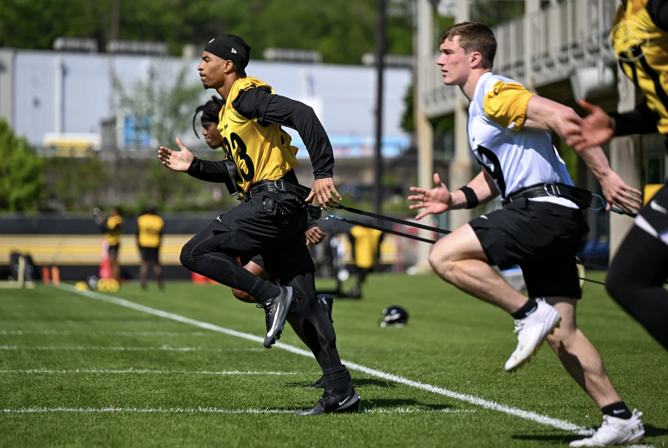 Daylen Everette and Eli Heidenreich among players working out during rookie minicamp on May 8 on the South Side.