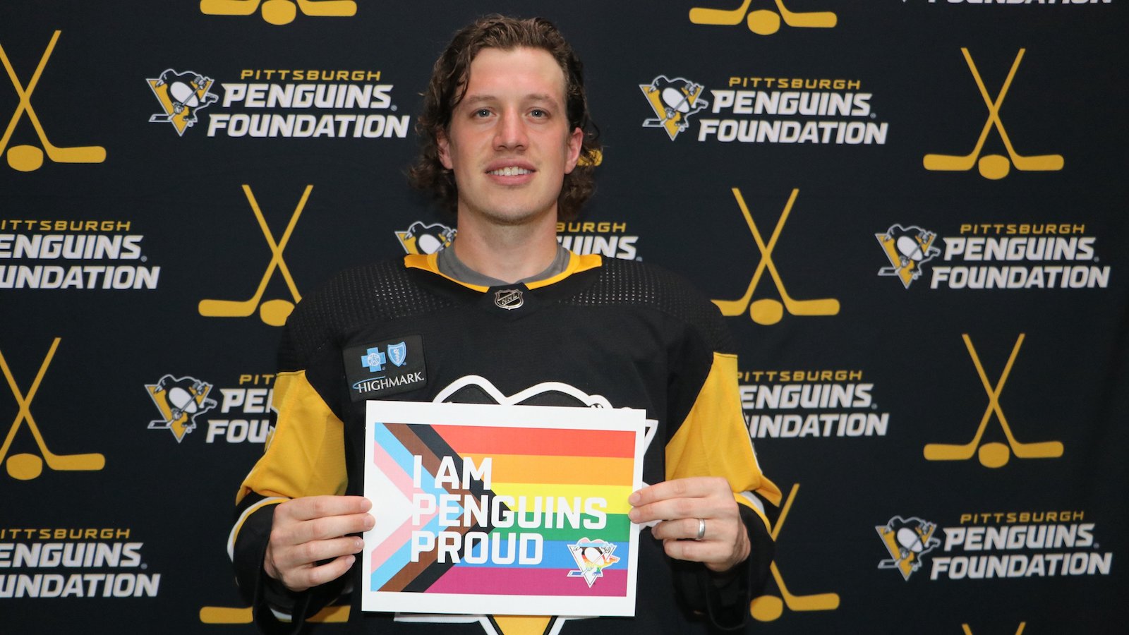 Pittsburgh Penguins Pride Game T-Shirt