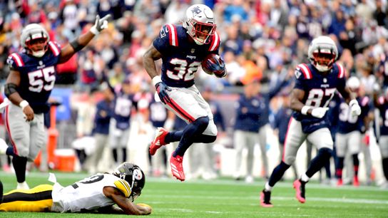 Final: Patriots 20, Steelers 3 taken in Foxborough, Mass. (Top story). Photo by REUTERS