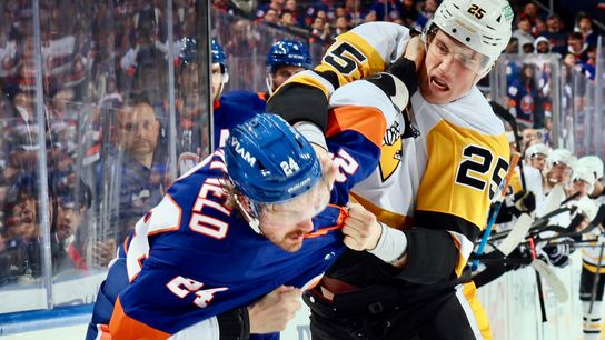 Soderblom slugs, scores ... more? taken Elmont, N.Y.. Photo by GETTY