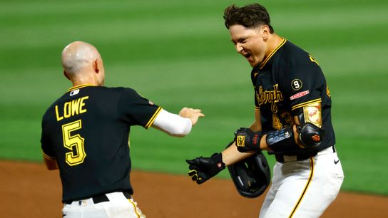 Three in a row? Five back? Anyone believing? taken in Pittsburgh (Top story). Photo by JUSTIN K. ALLER / GETTY