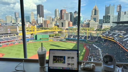 Pirates vs. Rangers, 1:35 p.m. taken on the North Shore. Photo by DEJAN KOVACEVIC / DKPS