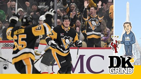 Grind: This power play's potency = spontaneity? taken in Boston. Photo by JUSTIN BERL / GETTY