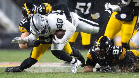 Mike's Beer Bar War Room: Something still lacks amid improved defense taken on the South Side (Steelers)