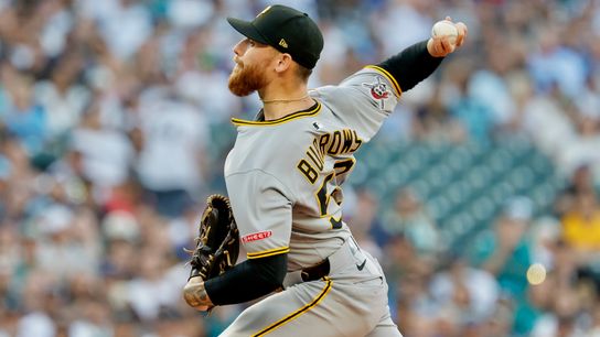 LIVE: Mariners 1, Pirates 0, sixth inning taken in Seattle. Photo by DEJAN KOVACEVIC / DKPS