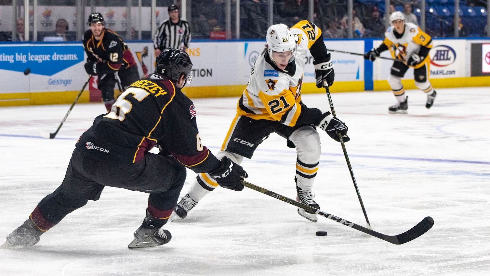 Two AHL teams are going to face off in an incredible Teenage