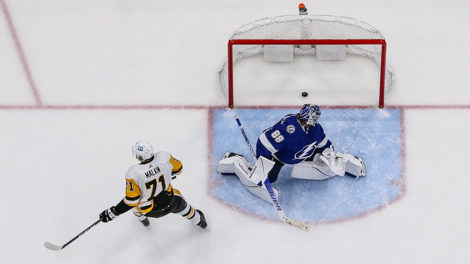 Beast mode' Malkin helps Penguins down Maple Leafs 4-2 in Hall of Fame game