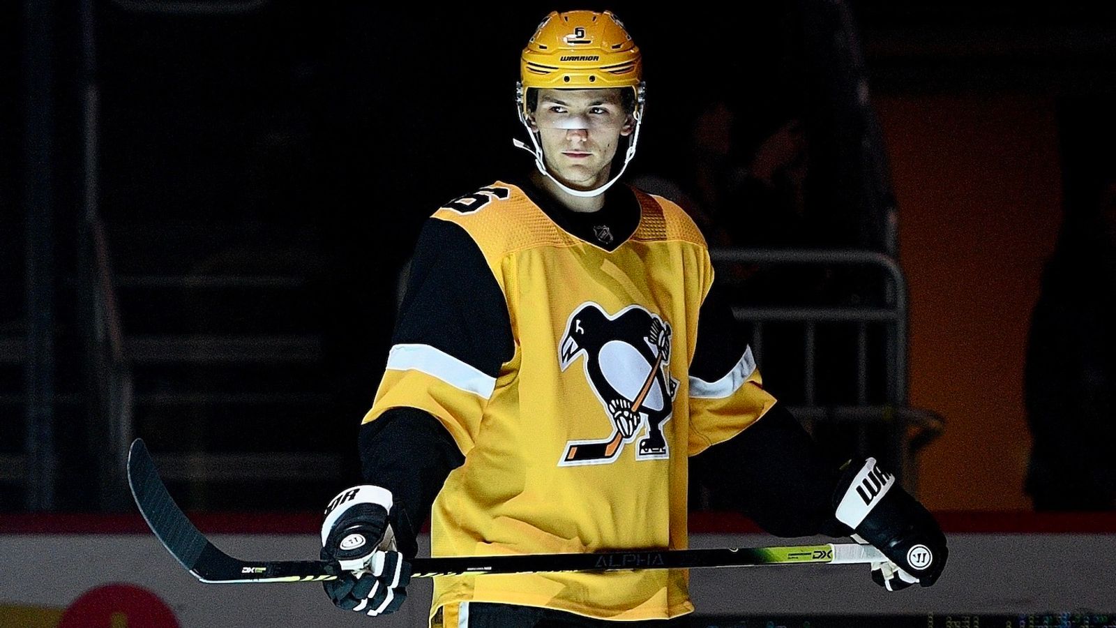 Penguins trade for rights to Harvard defense prospect John Marino