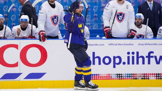 World Championship: Karlsson's game-winner keeps Sweden undefeated taken in Downtown (Penguins)