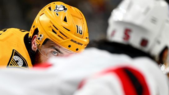 Penguins KO Markstrom to beat Devils taken in Uptown. Photo by JOE SARGENT / GETTY
