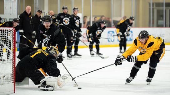 Quick camp brings challenges for Penguins taken in Cranberry, Pa. (Top story). Photo by GREG MACAFEE / DKPS
