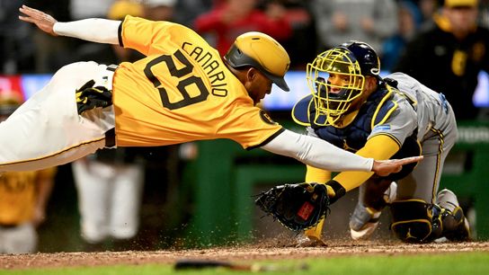 Pirates 6, Brewers 5: Wild pitch in 10th ends it taken on the North Shore. Photo by JOE SARGENT / GETTY