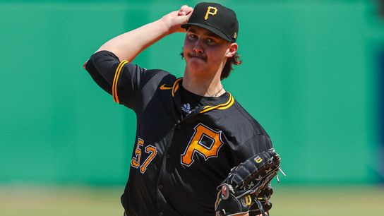 Chandler throws another gem taken SAN DIEGO . Photo by GETTY