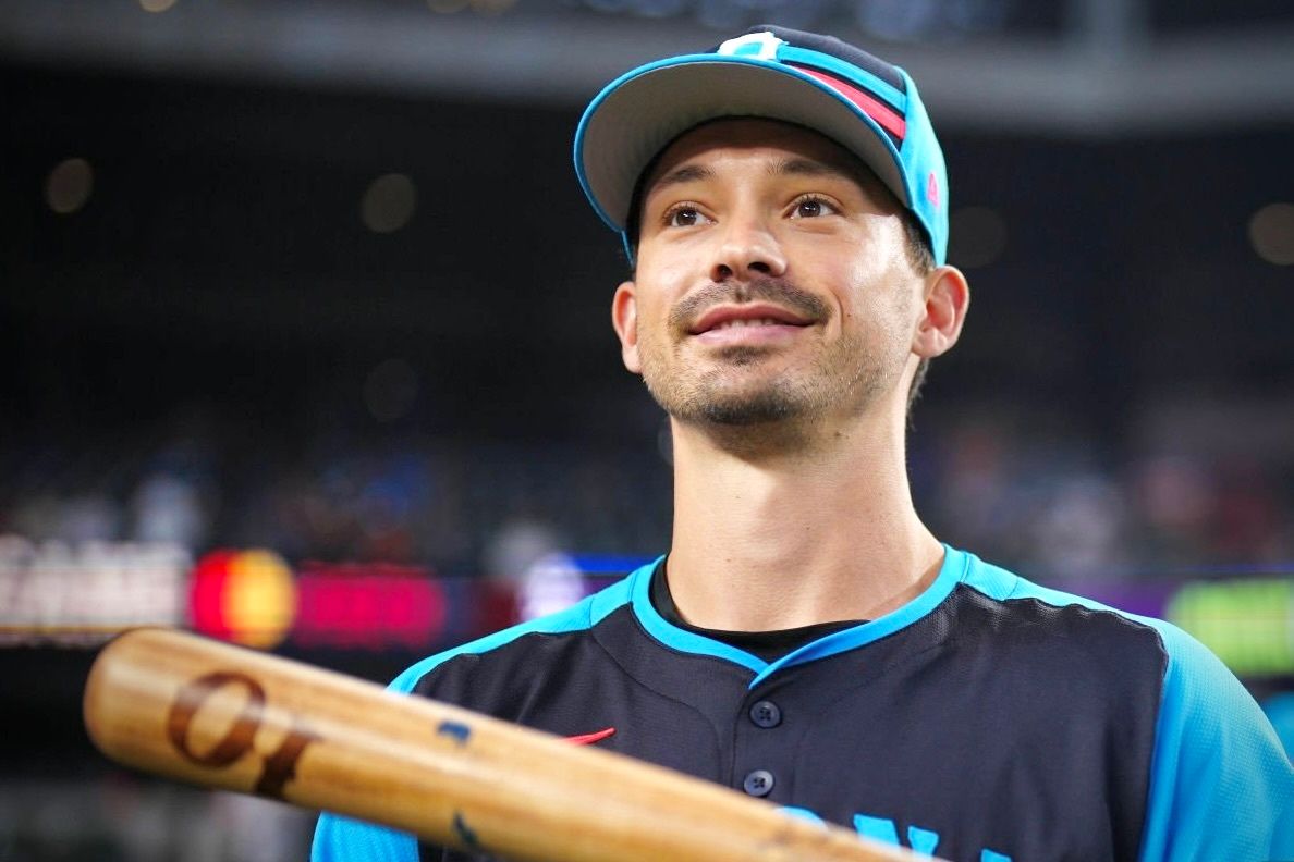 Bryan Reynolds smiles during All-Star batting practice Tuesday in Arlington, Texas.