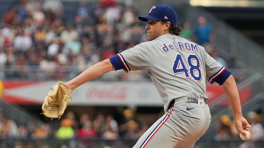 Going Deep: Missing the slider, a season long trait taken NORTH SHORE . Photo by JOSHUA VEAN / GETTY