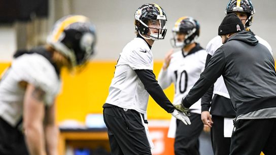 'It comes with the position:' Pickett feeling better after second concussion taken on the South Side (Steelers)