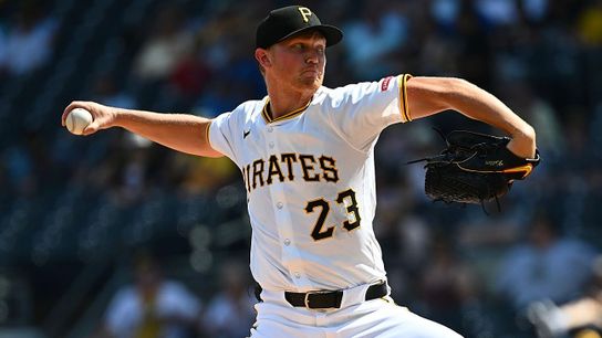 Final: Rangers 3, Pirates 2 taken on the North Shore. Photo by JUSTIN BERL / GETTY