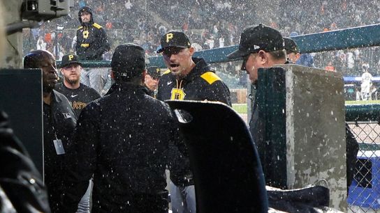 Pirates 8, Tigers 4: Offense awakens in four-run 10th taken Detroit. Photo by GETTY