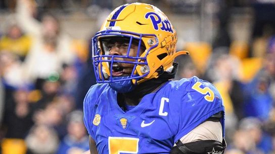 Former Pitt lineman Alexandre named Collegiate Man of the Year taken on the South Side (Pitt)