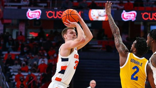 Syracuse zones out Pitt, Boeheims light up Panthers taken in Oakland (Pitt)