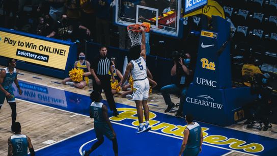 Final: Pitt 59, UNC Wilmington 51 taken at Petersen Events Center (Live coverage)