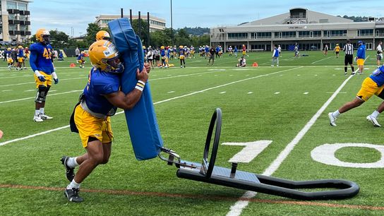 Team scrimmage carries Pitt into second half of fall camp taken on the South Side (Pitt)