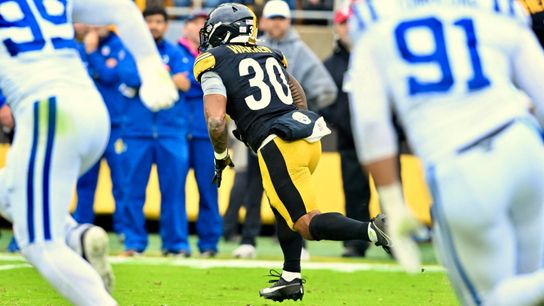 Final: Steelers 34, Colts 22 taken on the North Shore (Top story). Photo by BARRY REEGER / REUTERS