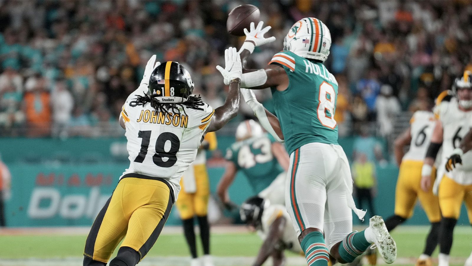 sunday night football steelers dolphins