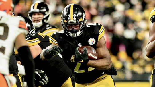 Carter's Classroom: O-line makes an inch, Najee takes the mile taken on the South Side (Weekly Features)