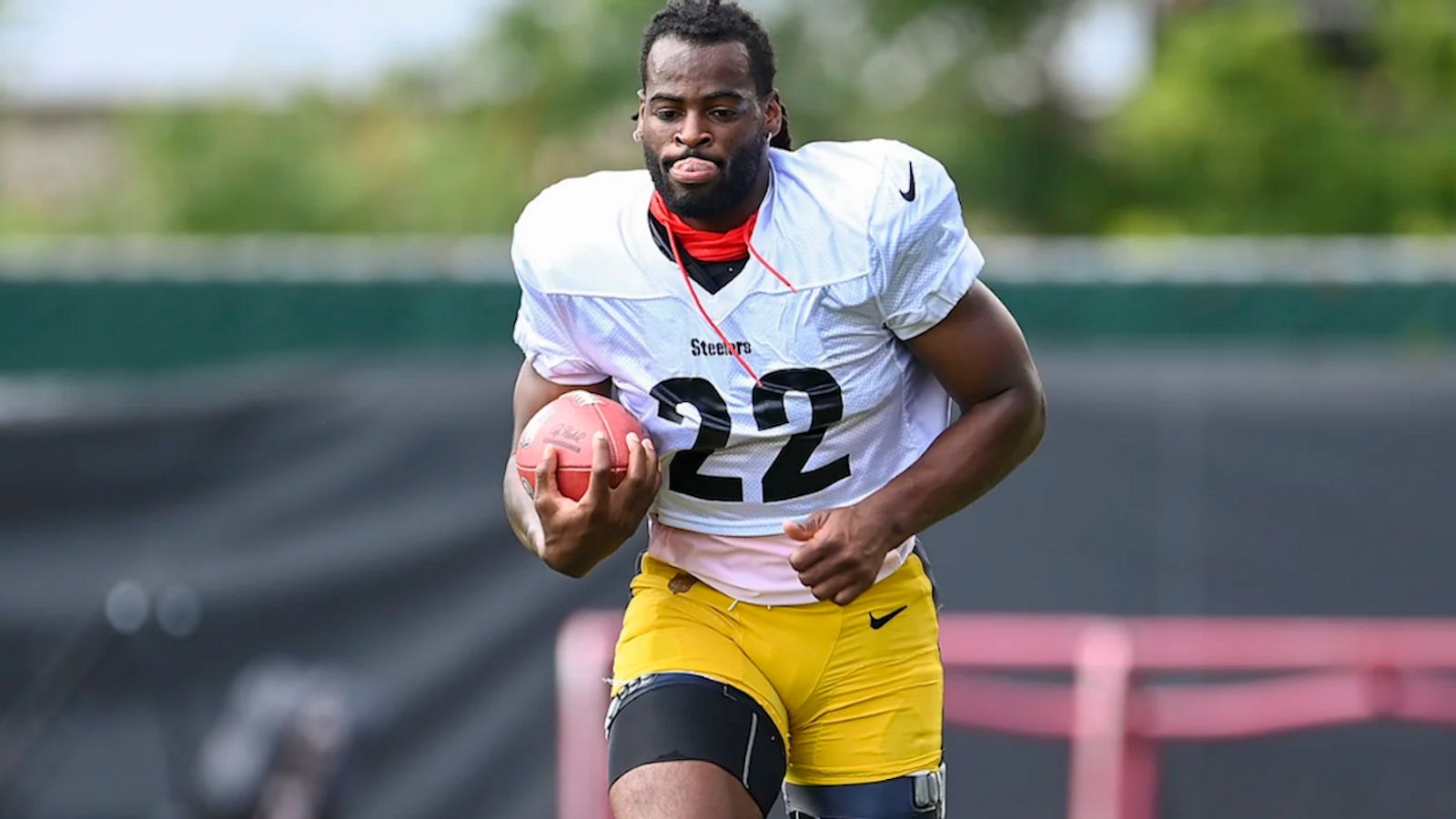 Mike Tomlin: All three QBs, Najee Harris will play against Lions
