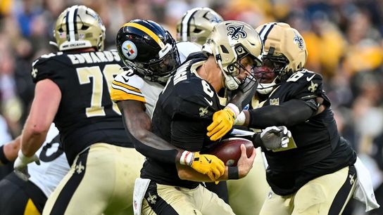 Inside linebackers put on a show taken in Paris (Steelers)