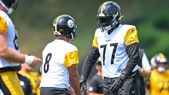 Jones 'day-to-day' with lower-body injury taken Latrobe, Pa.. Photo by ALYSA RUBIN / STEELERS