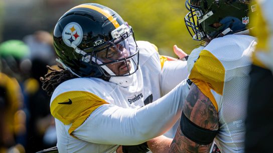 McCarthy: Right tackle job still up for grabs taken on the South Side (Top story). Photo by GREG MACAFEE / DKPS