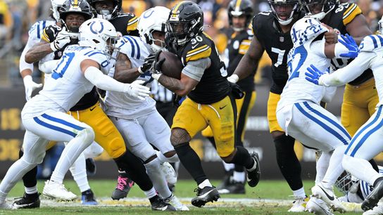 Warren delivers historic 1-2 punch taken on the North Shore (Steelers)