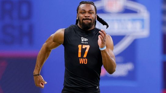 Three-round mock draft: Prioritizing receiver taken Downtown. Photo by GETTY