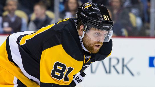 Drive to the Net: What happens with Kessel? ☕ taken at Highmark Stadium (Penguins)