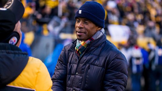 Ike Taylor on Tomlin's loose leash, how A.J. Green forced him to retire, more taken at Highmark Stadium (Steelers)