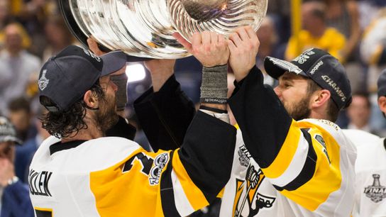 THE VETERANS: Cullen, Kunitz, Hainsey, Daley found fountain taken in Nashville, Tenn. (Stanley Cup)