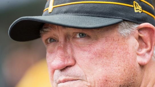 Hurdle, Pirates agree on four-year contract extension taken at PNC Park (Pirates)