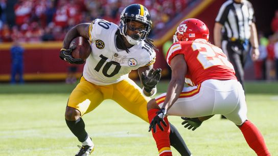 Bryant denies requesting trade, being unhappy with Steelers taken at Rooney Sports Complex (Steelers)