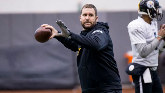 Roethlisberger refuses to get into war of words with Jaguars taken at Rooney Sports Complex (Steelers)