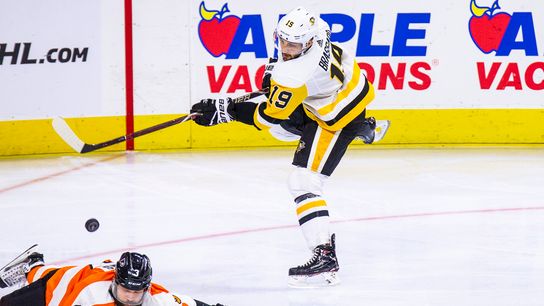 Amid Sullivan's blurred lines: Will this Phil/Geno reunion last? taken in Philadelphia (Courtesy of Point Park University)