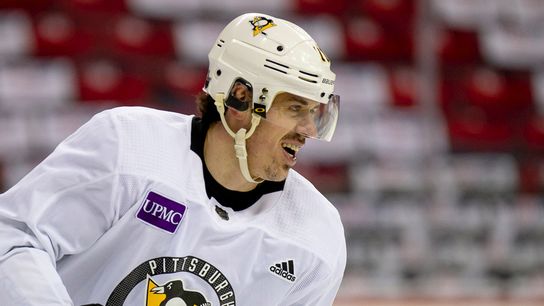 Malkin skates with teammates prior to Game 1 taken in Washington (Penguins)