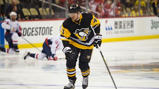 Practice report: Sprong waiting for an opportunity taken in Cranberry, Pa. (Penguins)
